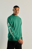 Buzo oversize verde con cuello redondo y diseños de textos