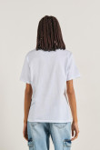 Camiseta blanca manga corta con arte de Pequeña Lulú