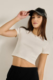 Camiseta unicolor crop top con texturas y manga corta