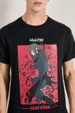 Camiseta negra cuello redondo con estampado de Naruto