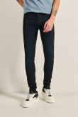 Jean súper skinny azul intenso con tiro bajo y fit ceñido