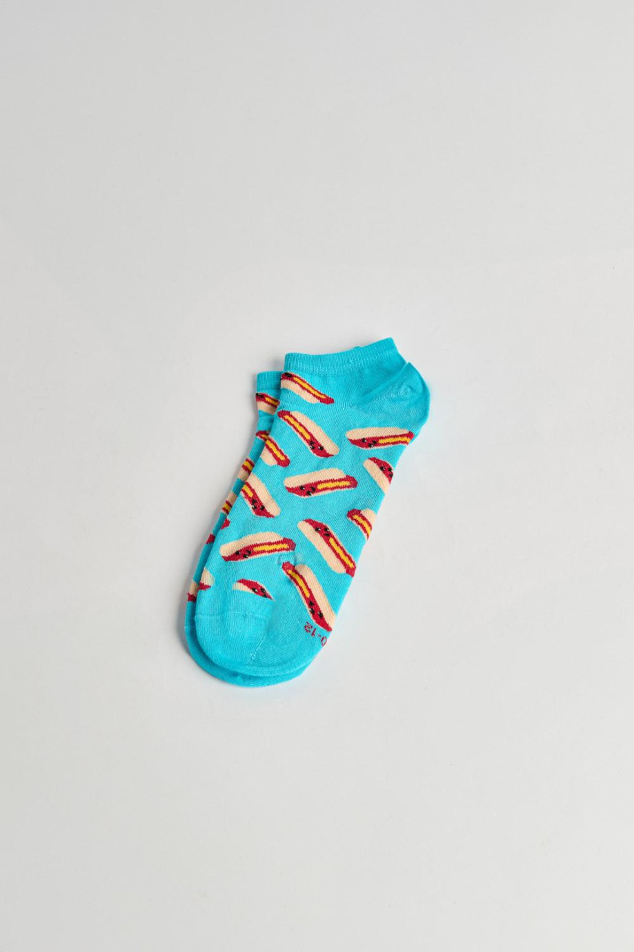 Medias azules claras tobilleras con diseños de hot dogs