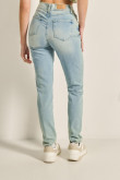 Jean jegging azul claro con desgastes y tiro súper alto