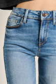 Jean jegging tiro alto azul claro ajustado con desgastes