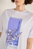 Camiseta blanca oversize manga corta con arte de Bugs Bunny