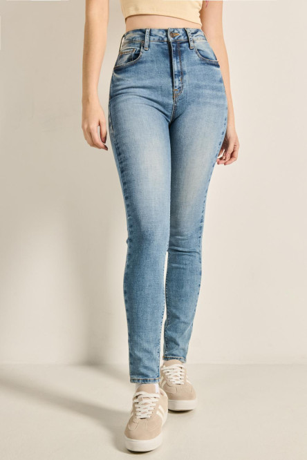 Jean jegging azul claro con tiro súper alto y desgastes