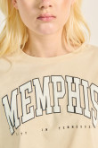 Camiseta para mujer manga corta, unicolor, hombro rodado, estampado en frente estilo College.