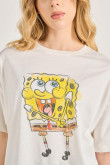 Camiseta oversize crema manga corta con arte de Bob Esponja