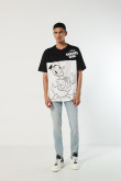 Camiseta negra oversize manga corta con arte de Donald