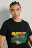 Camiseta cuello redondo unicolor con diseño de Hey Arnold