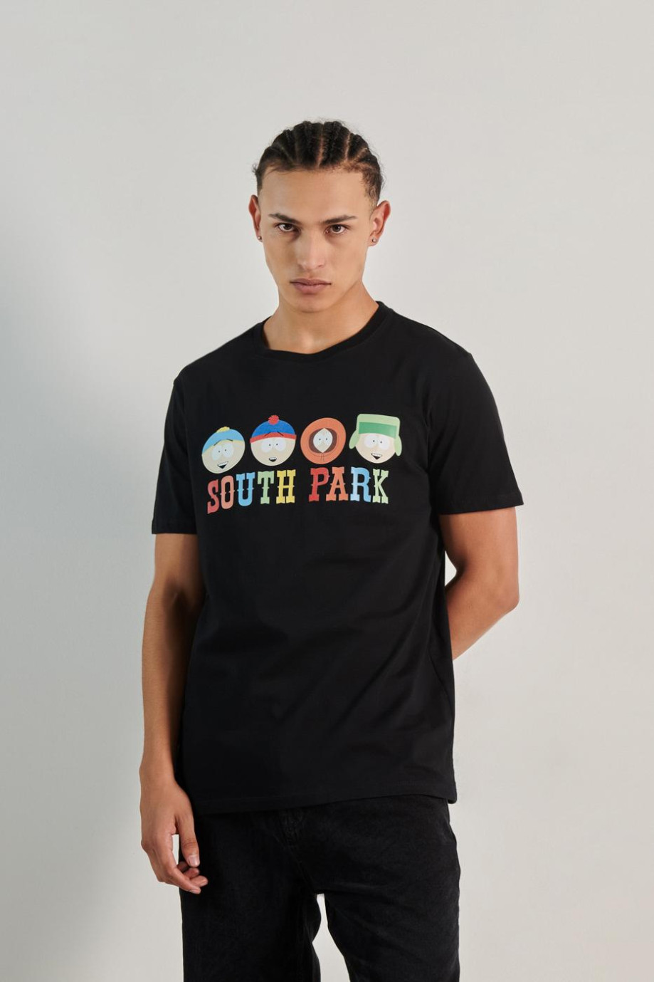 Camiseta unicolor con diseño de South Park y manga corta