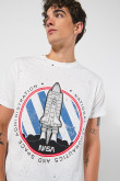 Camiseta manga corta con estampado en frente de Nasa