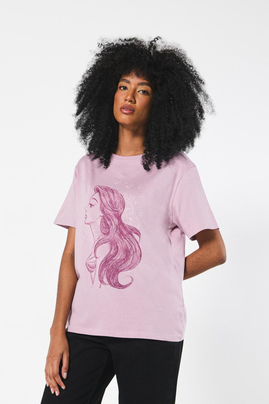 Camiseta unicolor para mujer manga corta estampada en frente de Ariel, personaje en la Sirenita