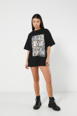 Camiseta oversize unicolor con diseño animal print brillante