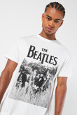 Camiseta manga corta con estampado en frente de The Beatles