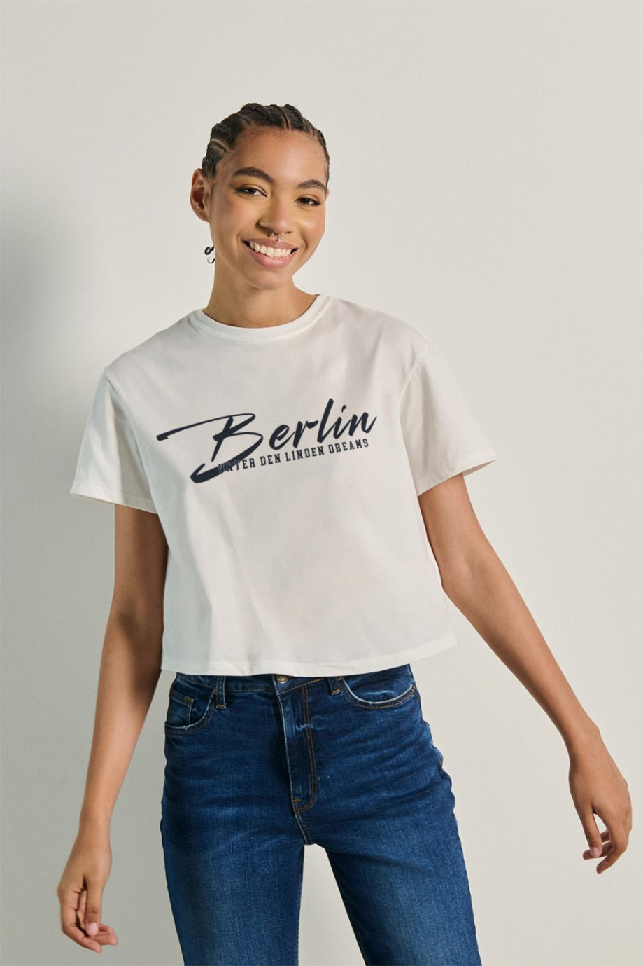 Camiseta college de Berlín unicolor crop top en algodón