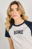 Camiseta college de Roma unicolor con manga ranglan corta