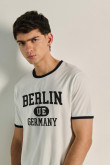 Camiseta college de Berlín unicolor con manga corta