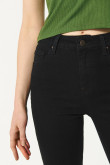 Jean Jegging tiro alto negro