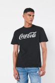 Camiseta manga corta crema con estampado de Coca-cola.