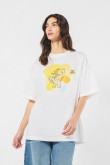 Camiseta oversize crema manga corta con arte de Tom y Jerry