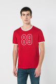 Camiseta college roja con contrastes blancos y manga corta