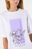 Camiseta oversize blanca de Looney Tunes con manga corta