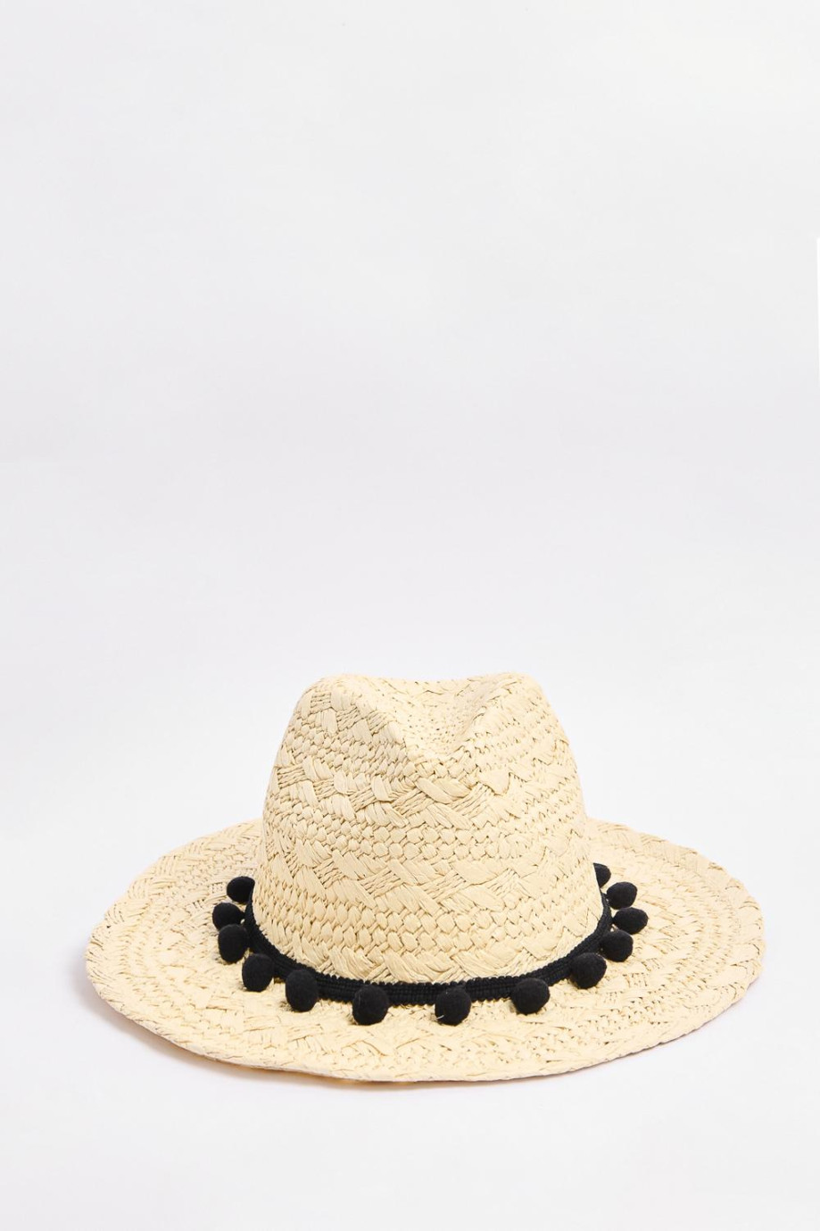 Sombrero fedora crema claro con pieza negra decorativa