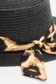 Sombrero Panamá negro con cinta estampada decorativa