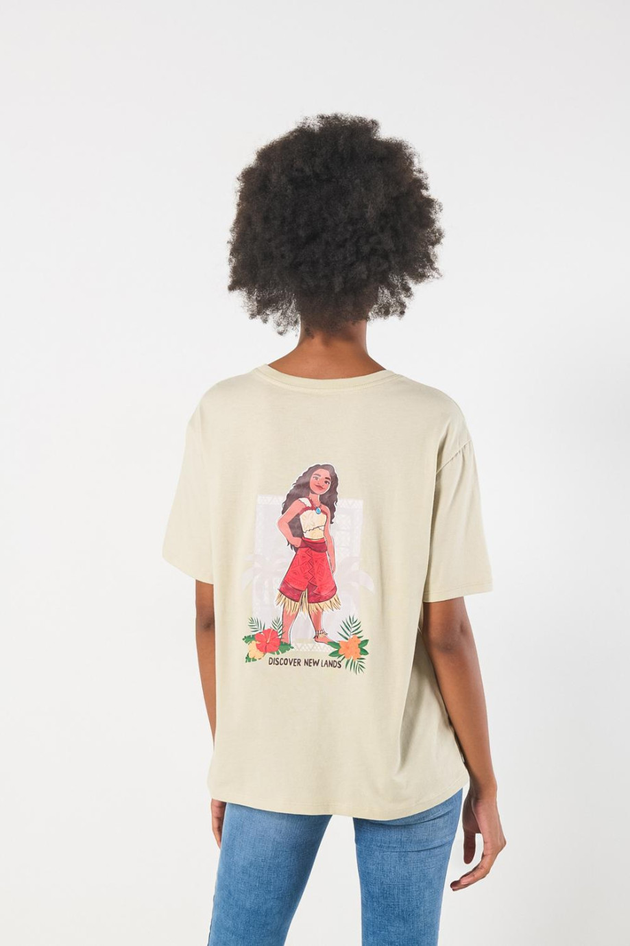 Camiseta unicolor para mujer manga corta estampada en frente de  Moana.