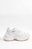 Tenis maxi chunky, en color blanco cremoso, con suela de 5.5cm.