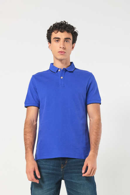 Camiseta polo unicolor con doble botón y manga corta