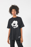 Camiseta manga corta oversize negra con diseño de Mickey