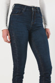 Jean azul intenso jegging ajustado con tiro alto y bolsillos