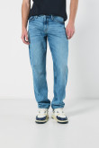 Jean azul claro 90´S con bota recta, bolsillos y tiro bajo