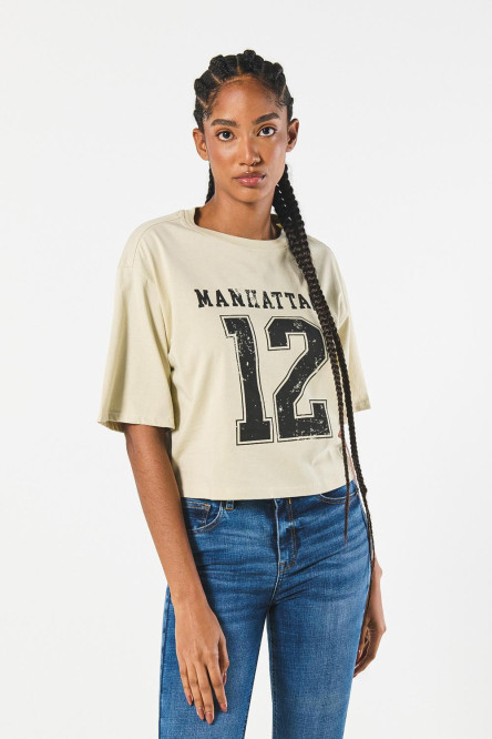 Camiseta kaki oversize crop top con diseño college