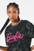 Camiseta negra tie dye de Barbie con manga corta