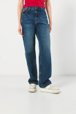 Jean azul oscuro 90´S con bolsillos, tiro alto y bota recta