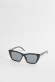 gafas de sol de estilo de cat eye recto con marco grueso en pasta