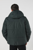 Chaqueta unicolor acolchada con bolsillos y capota