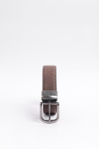 Cinturón café con sistema reversible y hebilla metálica
