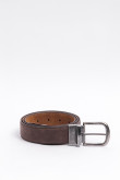 Cinturón café con sistema reversible y hebilla metálica