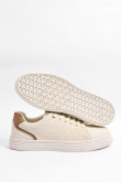 Tenis casuales unicolores con perforaciones y cordones