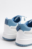 Tenis unicolores casuales con suelas planas y perforaciones