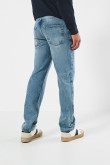 Jean 90´S tiro bajo azul claro con desgastes y cremallera