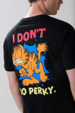 Camiseta manga corta con estampado de Garfield.