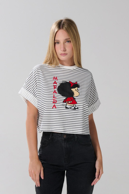 Camiseta oversize de Mafalda crema a rayas manga corta
