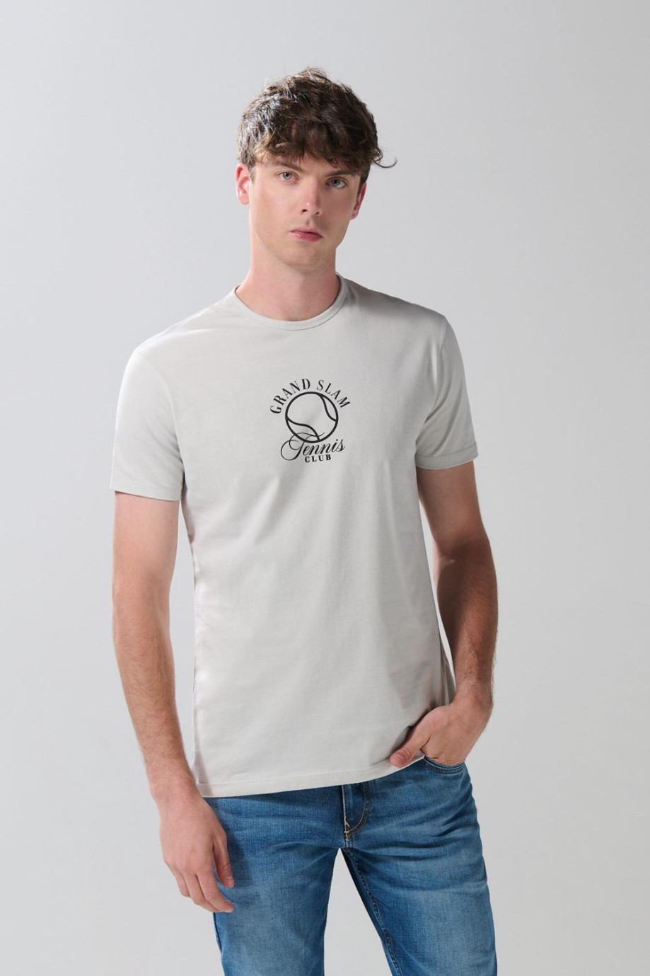 Camiseta college deportiva kaki con manga corta