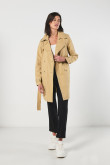 Gabardina  beige liviana con cuello ,cruce doble y cinturón