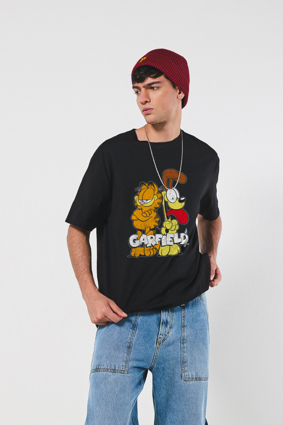 Camiseta oversize cuello redondo unicolor de Garfield
